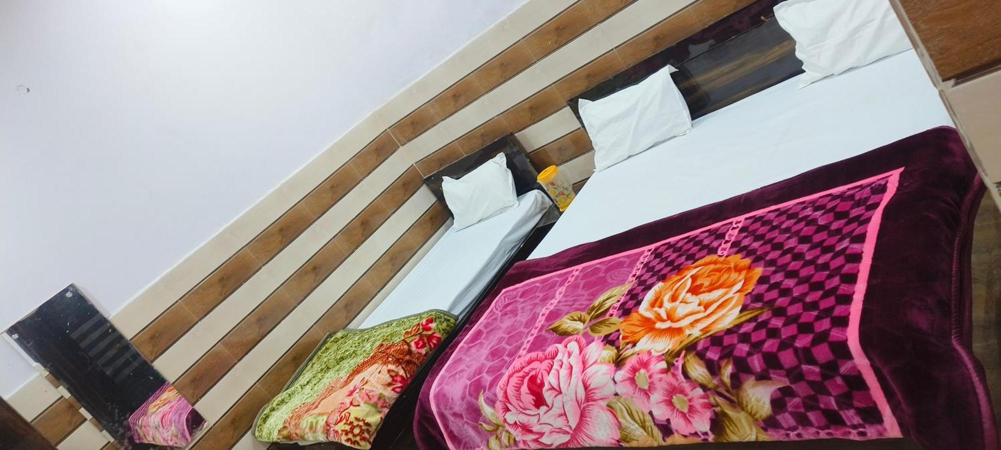 Hotel K.D.Dham Near Prem Mandir1 Vrindāvan Exteriér fotografie